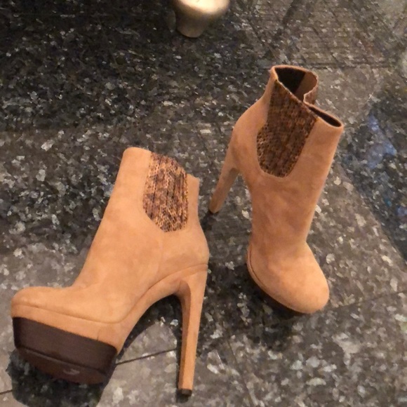 Rachel Zoe Platform booties - Picture 2 of 3